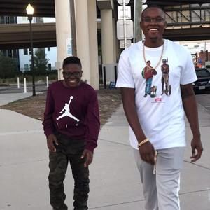 Meet your Posher, Barry